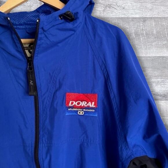 Vintage 90s Doral Branded Windbreaker Jacket NEW Med Packable Advertising Promo - Picture 2 of 9